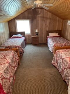 4 Twin Beds bed 7