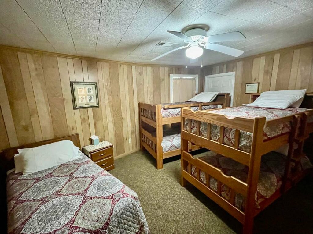 room 11 2 sets twin bunks and twin bed